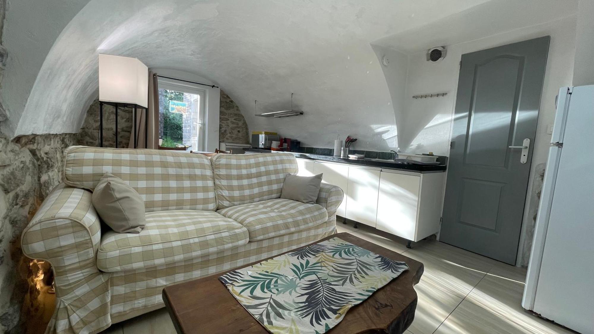 Le Doolie'S Biarritz - Panglao Garden Wifi Tv Bbq Apartment Exterior photo